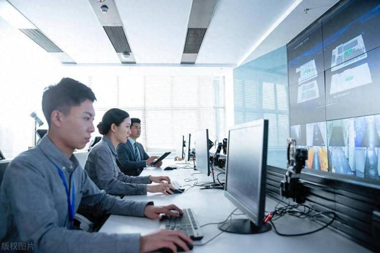 軟件技術開發工程師 考證路徑、要求與行業前景